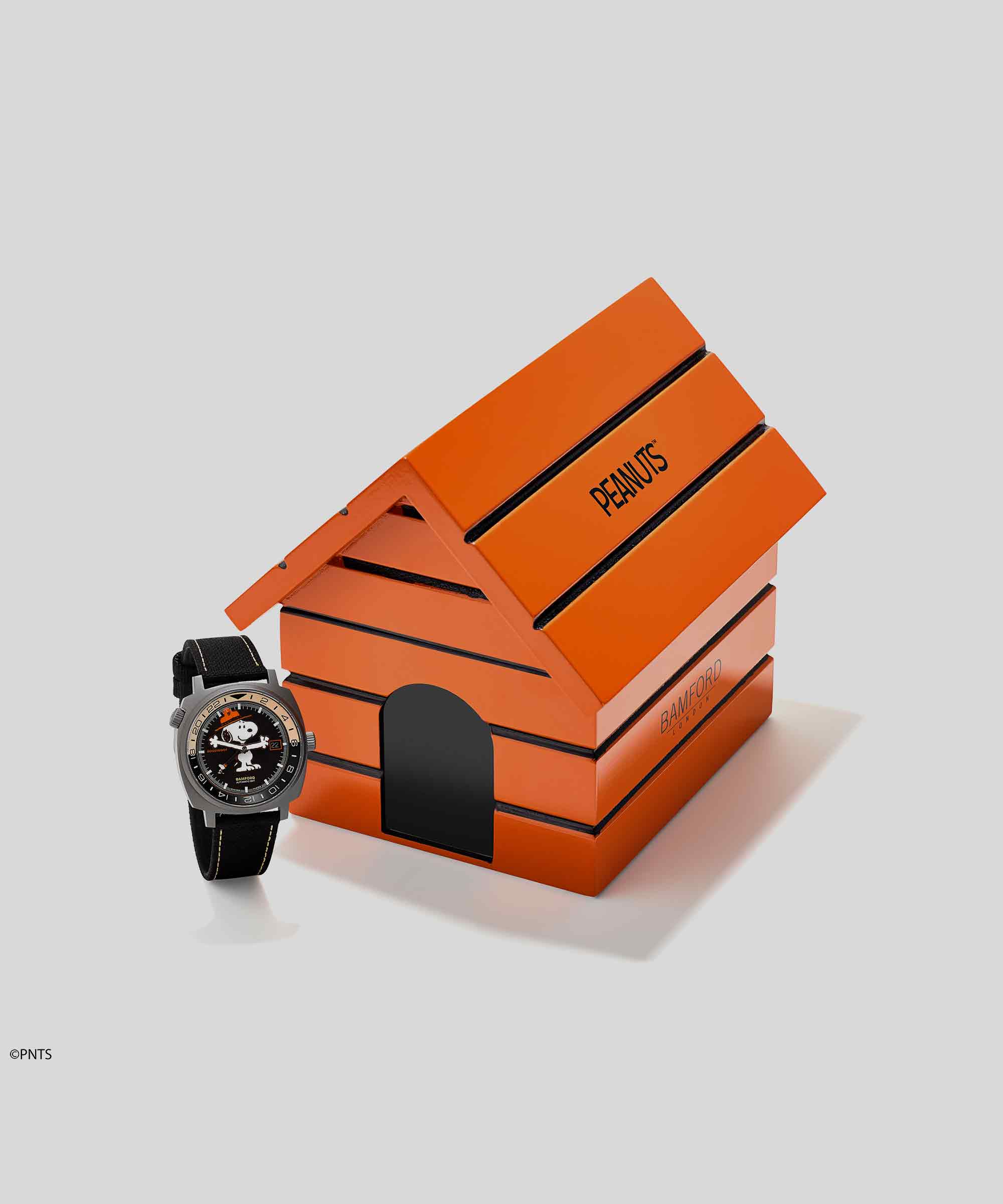 Goodwoof x Bamford London ‘Beagle Scout’ Snoopy Limited-Edition GMT - Image 5