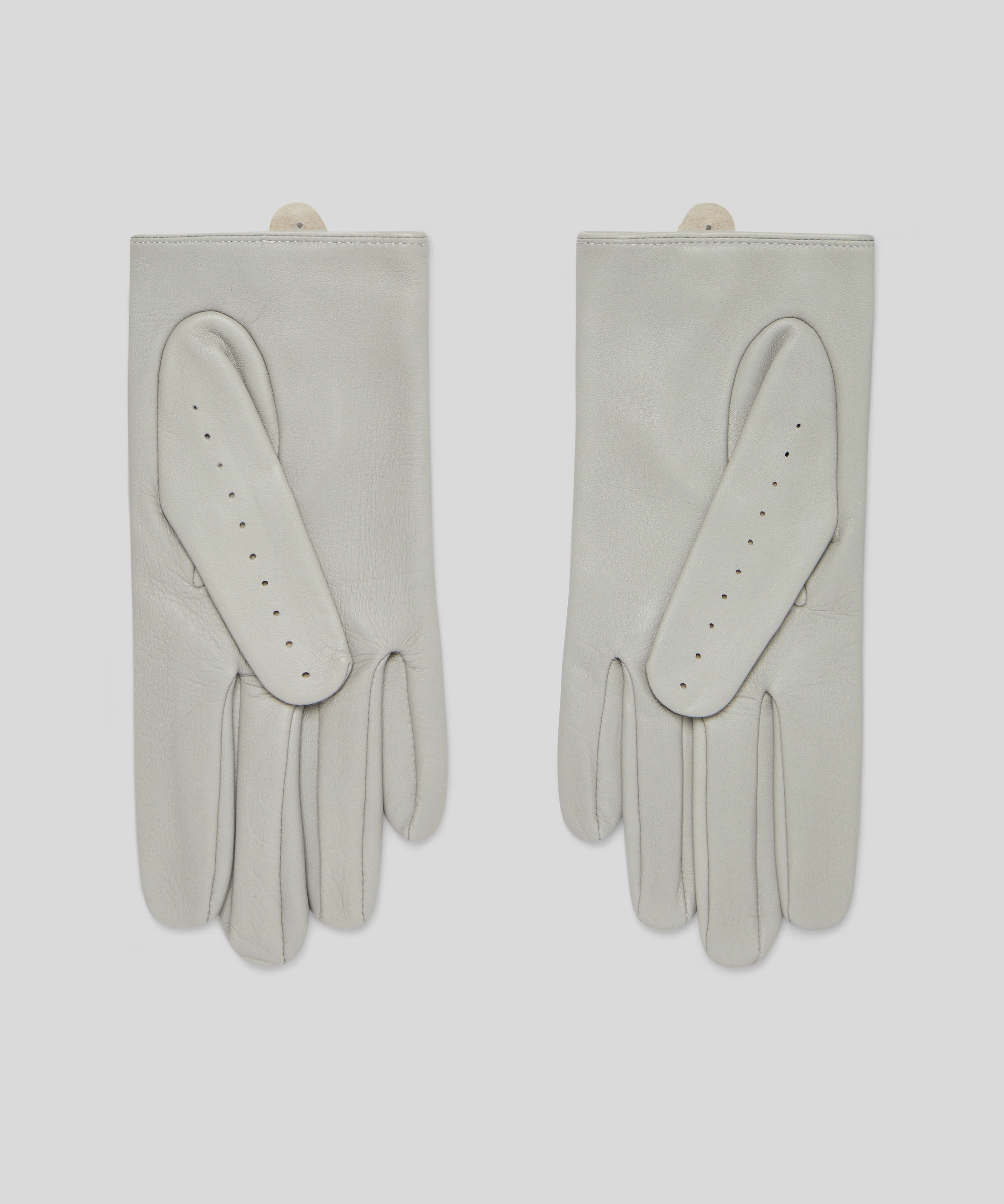 Goodwood Ladies Punched Leather Driving Gloves - Image 6